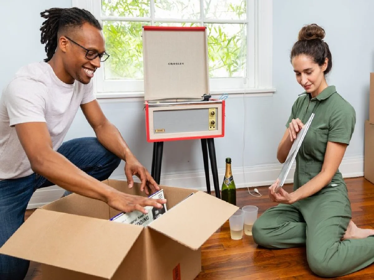 Moving plan and scheduling